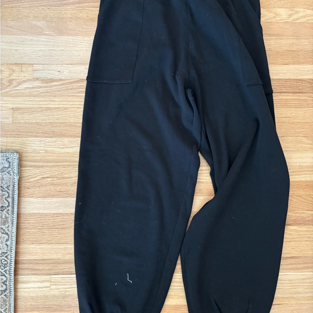 Black Ribbed Sweater and Pants Set - Picture 3 of 3